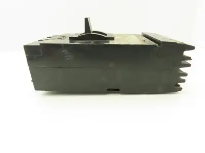 Square D LA36250 I-Line Circuit Breaker 250A 600V 3 Pole Series 3 Gray Face