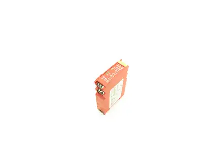 Allen Bradley 440R-N23115 Guardmaster Safety Relay 24VDC MSR126T Ser A