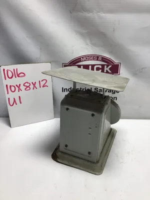 Vintage Pelouze scale 40 x 2 oz