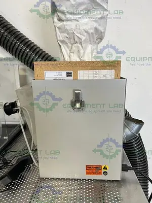 USED FLOW SCIENCES FS2020BKGVA 4' VENTED BALANCE SAFETY ENCLOSURE W/ FS-410-SS MOTOR