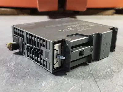 USED SIEMENS 6ES7321-1BH02-0AA0