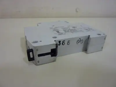 USED ALLEN BRADLEY 1492-SP1D060 SER C