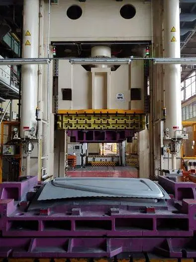 Used 2002 SIEMPELKAMP 3500 Hydraulic Presses Georgia US | Shub Machinery #81524