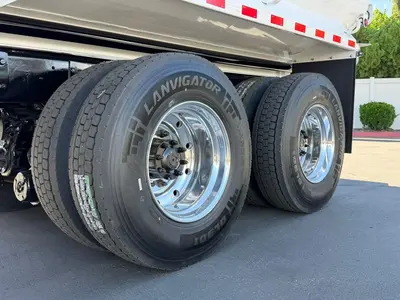 Used 2018 INTERNATIONAL 4300 Box trucks California US | Lillo Machinery #1542380