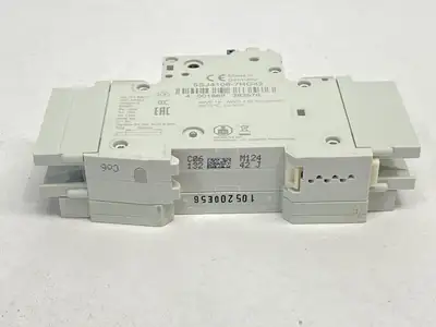 5SJ4106-7HG42 | Siemens  Circuit Breaker 1P 6A 277VAC/480V w/ 5ST3010-0HG Switch - New Other