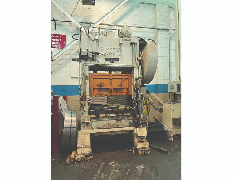 Used 1967 MINSTER P2-100-48X31 Straight Side Presses Michigan US | Universal Press & Machinery (UPM) #5139