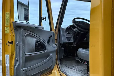 Used 2004 INTERNATIONAL 7400 Concrete Mixer Trucks New Jersey US | Proxy Equipment #1383073