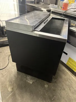 USED Beverage-Air GF34L-B