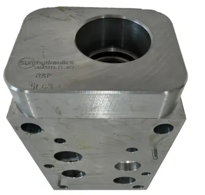 NEW SUN HYDRAULICS BKP SANDWICH VALVE 9LC3