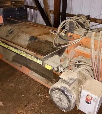 USED WOOD-MIZER PALLET DAWG