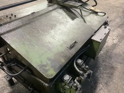 Horizontal Tube Bender