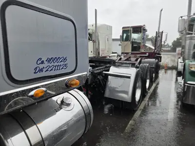 USED 2023 FREIGHTLINER CORONADO 122 SD