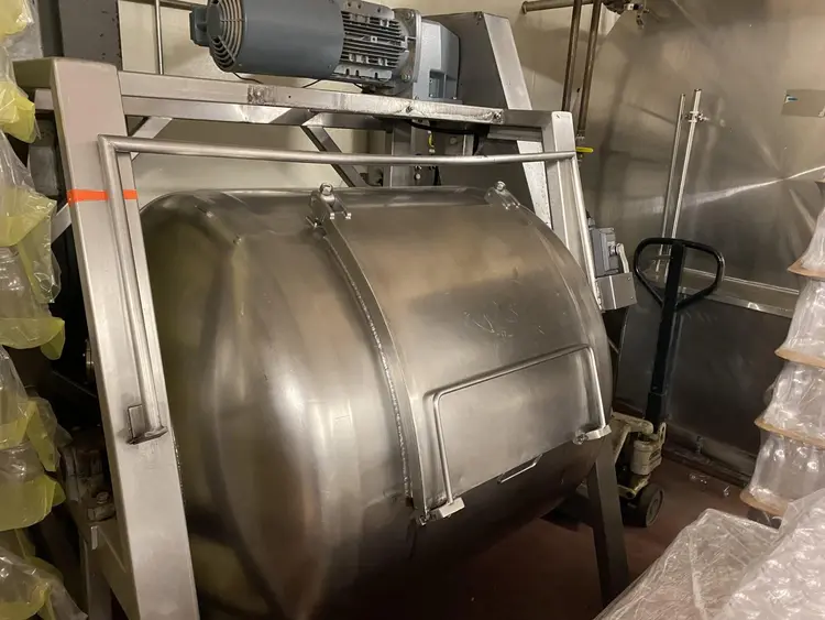 Used 1900 C.VAN‘T RIET ROTARY BUTTER CHURN Dough Mixers Pennsylvania US | Revelation Machinery #404632
