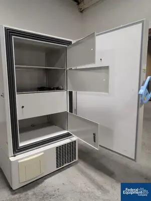 USED VWR VWR ULT Freezer, Model VWR40086A