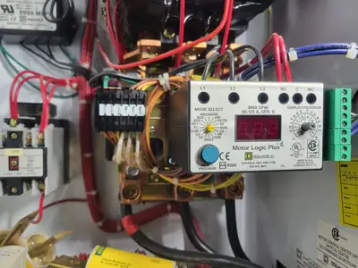 USED SQUARE D MODEL 6