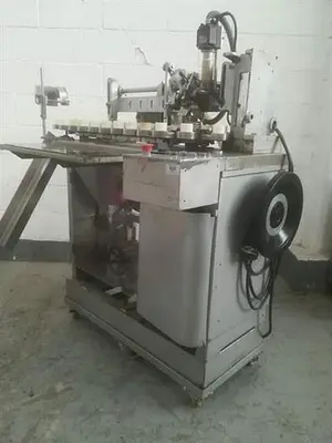 Arenco model GAB tube plastic sealer