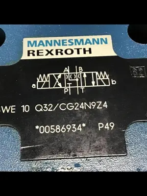 USED REXROTH 4WE10Q32/CG24N9Z4