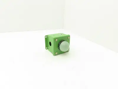 Banner K50LGRXPQ LED Indicator Dome 50mm EZ-LIGHT Red Green 18-30VDC Enclosure