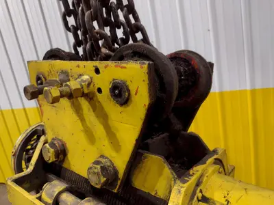3,000 LB POWERED CABLE HOIST: STOCK #18896