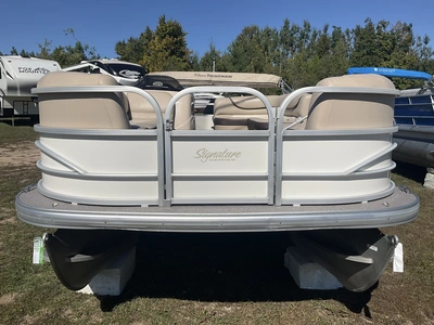 Used 2016 SUNTRACKER PARTY BARGE 22 DLX Boats (Misc) Michigan US | Miedema Asset Management Group #1474490