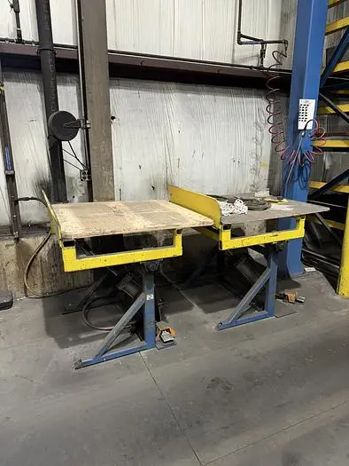 Used LIFT TABLES TILTING TYPE Material Handling (misc) | World Equipment and Machine Sales #394770