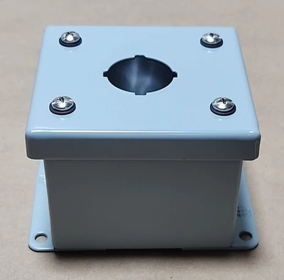 NEW Hammond 1435A