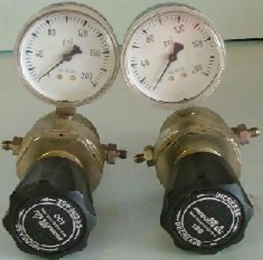 QTY. 2. AIR PRODUCTS GAS REGULATOR MAX INLET PRESS...