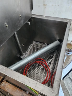 Ramco 36" x 22" x 22" Air Operated Agitating Parts Washers