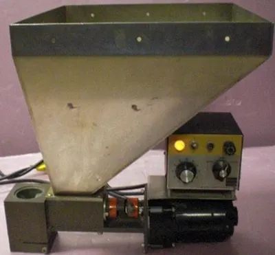 Used BRABENDER RDS-7700 II COMPUTER Volumetric Feeders Texas US | Bamko Surplus Process Equipment #935276