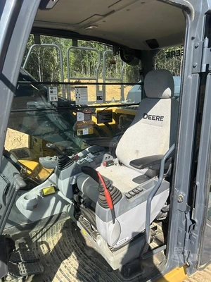 Used 2019 DEERE 210G LC Excavators Tennessee US | Big D Heavy Equipment #1556369