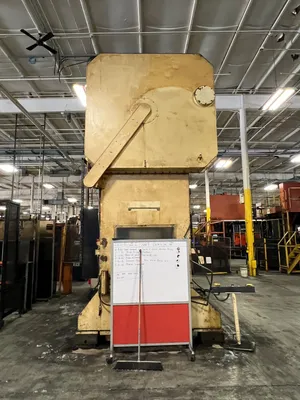 1998 BLOW SC2-300-120-60 Straight Side Double Crank Press | Universal Press & Machinery (UPM) (8)