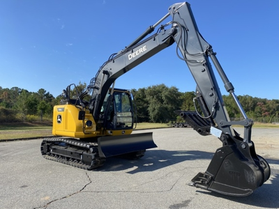 USED 2018 Deere 135G