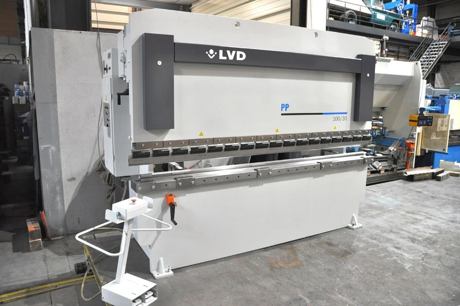 USED LVD PP 100 TON X 3100 MM
