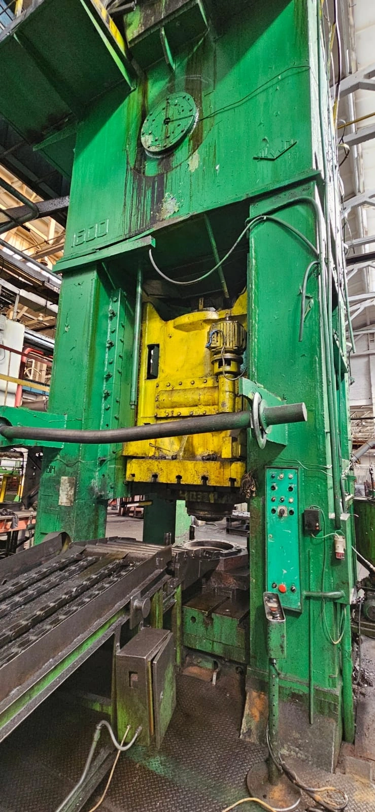 VORONEZH Single Action single Crank Mechanical Press, good working condition, VIDEO