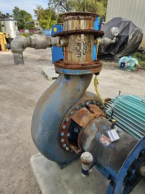 USED 1993 GOULDS 3196XL