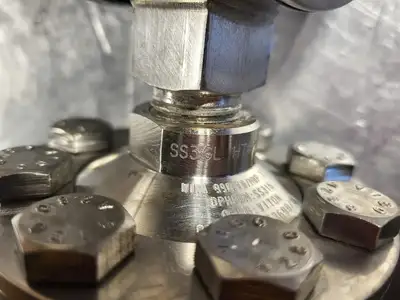 Pressure Gauge w/ Diaphragm Seal