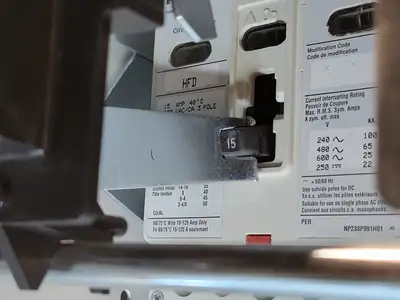 Used EATON SVX002A1-5A4N1 Switchgears British Columbia CA | Lenmark #240178
