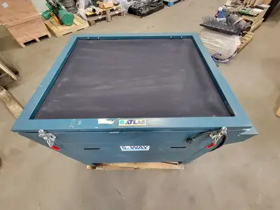 USED ATLAS GRAPHIC EQUIPMENT MODEL-5 WAY VAC-U LITE