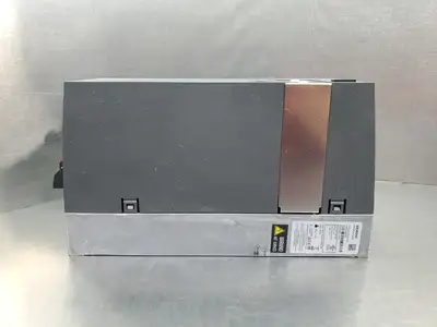 USED Siemens 6SL3210-1PE21-1UL0 SINAMICS PM240-2 Drive, 13.3A, 400-480V
