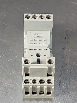 Carlo Gavazzi ZMI4NA Relay Socket (LOT OF 3) loc4D13