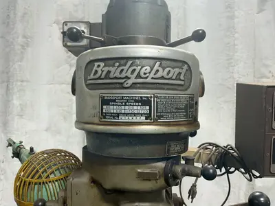 Used BRIDGEPORT 5071 Vertical Mills Ohio US | HGR 24 #1186200