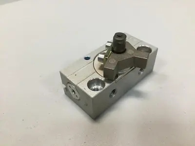 Used SMC CRJU1-90-F8BL Rotary Actuators | Ideal Machinery #618989