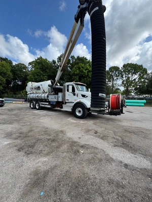2020 VACTOR 2100I Combination Sewer Cleaner | VacSource (2)