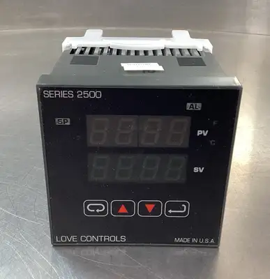 Used Dwyer 2E-09 Temperature Controls South Carolina US | Palmetto Automation #1319823
