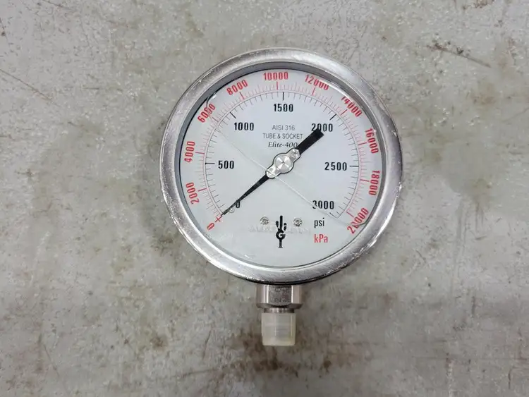 Used LENMARK INDUSTRIES WH10778P Parts (Hydraulics and Pneumatics) British Columbia CA | Lenmark #258543
