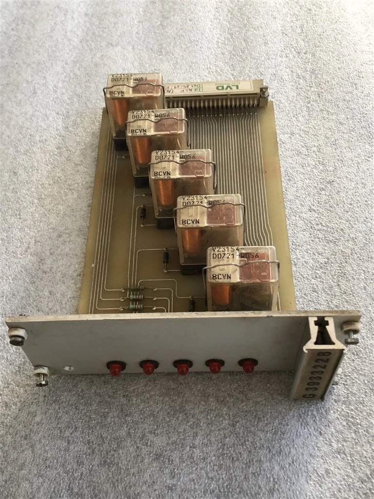 USED LVD G3933228 (3)-RLP (N)