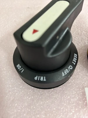(1) Red and Yellow &(1) Black Knob, Reset - Off - Trip - On Turn Knob NNB