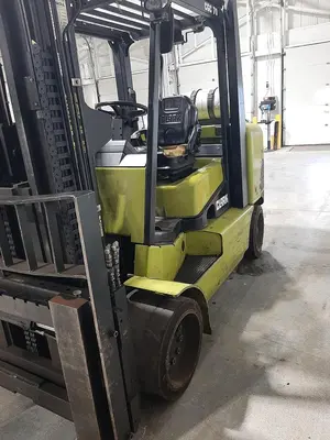 USED 2020 CLARK CGC70 – 15500 LB. CUSHION TIRE FORKLIFT