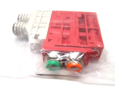 VVQ2000-23AR-C6 | SMC  Solenoid Valve 4-Way Perfect Block - New