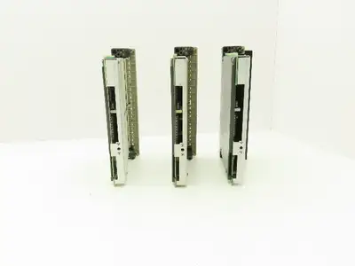 Modicon/AEG AS-B872-200 Analog Voltage Output Module Lot of 3
